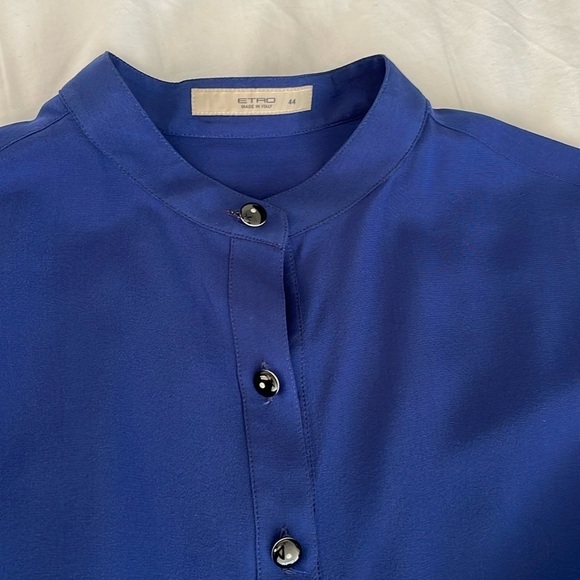 ETRO dark blue silk blouse size 44 - Picture 2 of 3